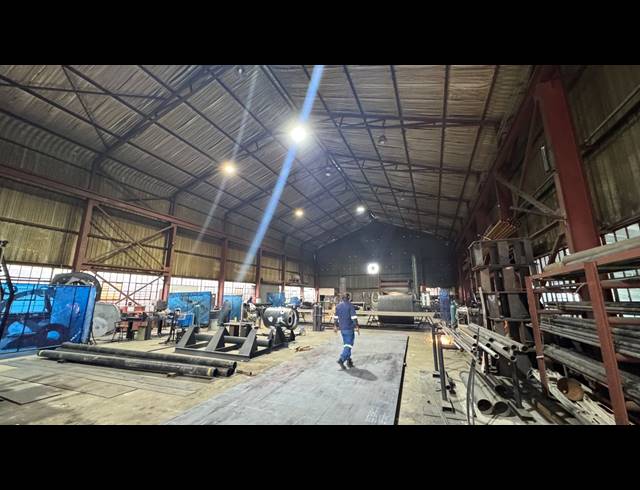 2,500M² WAREHOUSE FOR SALE IN WYNBERG